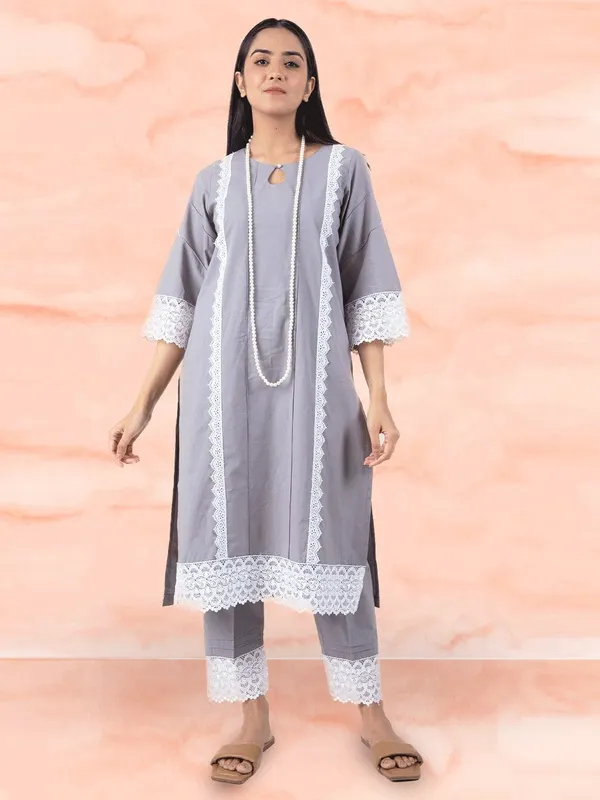 Grey_Cotton_Kurta_Paired_With_Matching_Pant_-_XXL