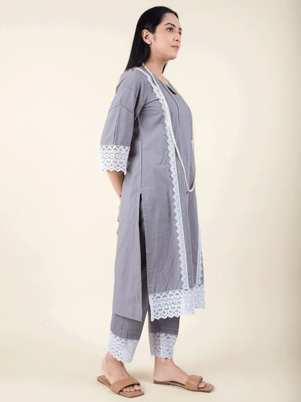 Grey_Pintuck_Cotton_Kurta_With_Matching_Pant_And_Dupatta_-_XXL