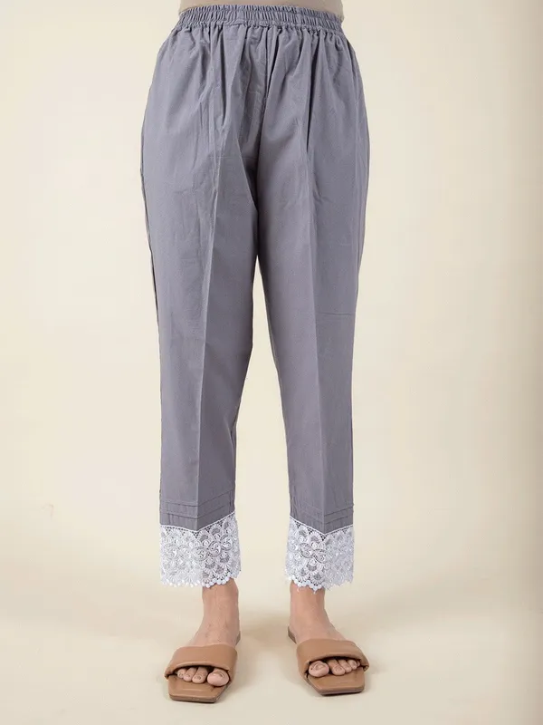 Grey_Pintuck_Cotton_Kurta_With_Matching_Pant_And_Dupatta_-_XXL