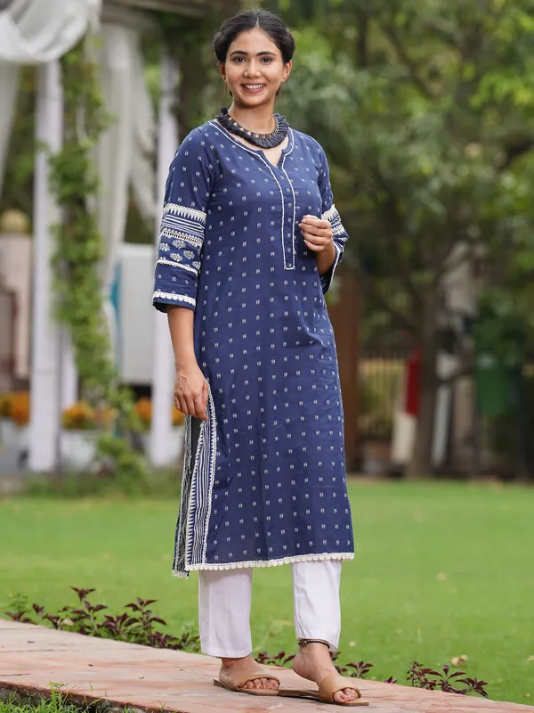 Blue_Printed_Cotton_Kurta_with_White_Pant_-_Set_of_2_-_XXL