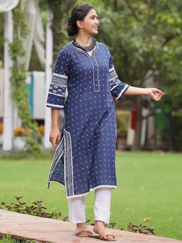 Blue_Printed_Cotton_Kurta_with_White_Pant_-_Set_of_2_-_XXL