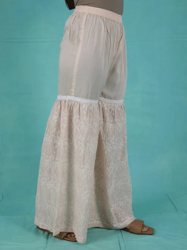 Pink_Cotton_Embroidered_Kurta_Paired_With_Matching_Pant_-_XXL