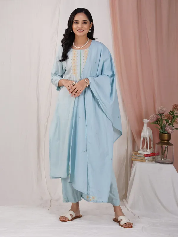 Blue_Kantha_Embroidered_Cotton_Kurta_With_Matching_Pant_And_Dupatta_-_XXL