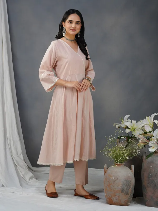 Gold_Pink_Embroidered_Cotton_Kurta_Paired_With_Matching_Pant_-_XXL