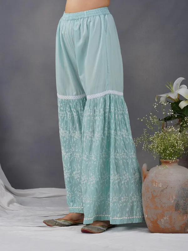 Sea_Green_Cotton_Embroidered_Kurta_Paired_With_Matching_Pant_-_XXL
