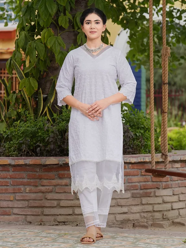 White_Embroidered_Cotton_Kurta_with_Lace_Pant_-_Set_of_2_-_XXL