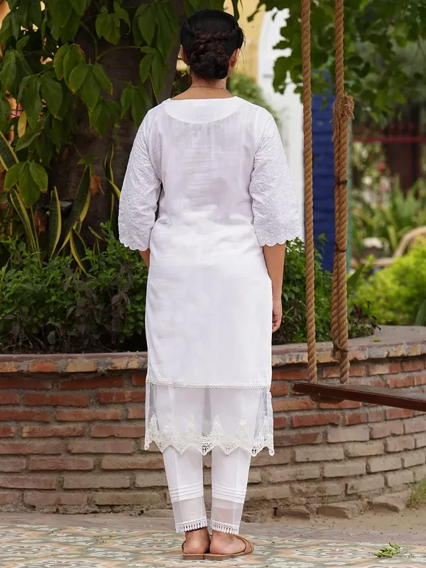 White_Embroidered_Cotton_Kurta_with_Lace_Pant_-_Set_of_2_-_XXL