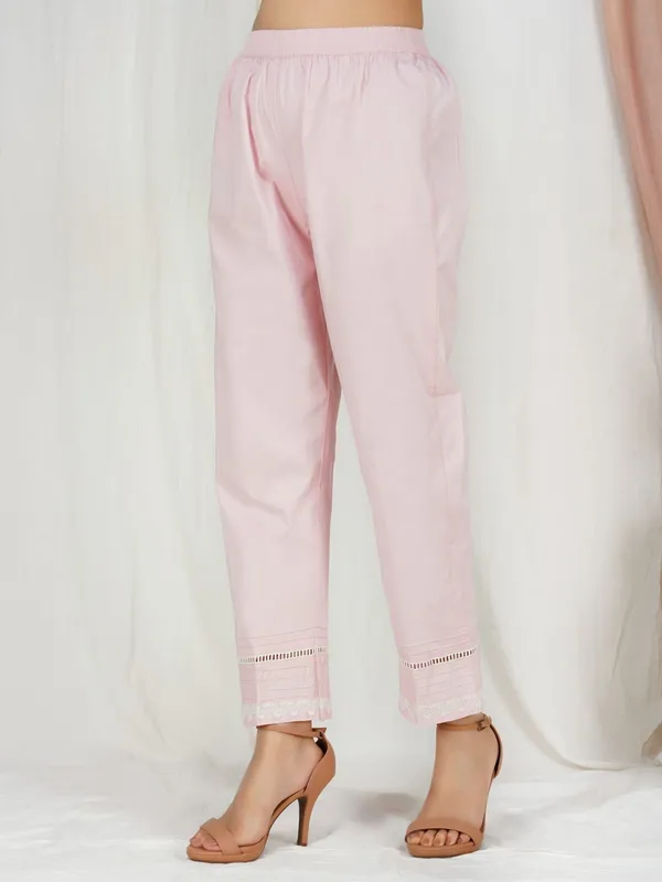 Pink_Embroidered_cotton_Kurta__Paired_With_Matching_Pant_-_XXL