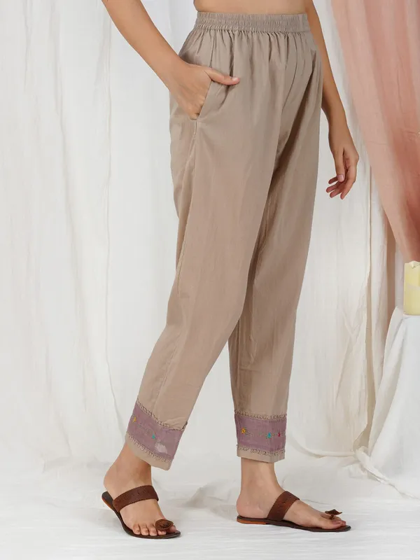 Taupe_Hand_Embroidered_multicolor_Cotton_Kurta_Paired_With_Matching_Pant_-_XXL