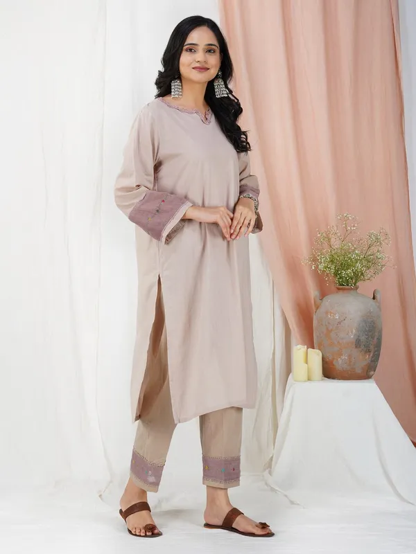 Taupe_Hand_Embroidered_multicolor_Cotton_Kurta_Paired_With_Matching_Pant_-_XXL