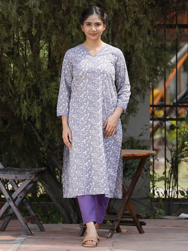 Lavender_White_Printed_Cotton_Kurta_with_Cotton_Pant_-_Set_of_2_-_XXL