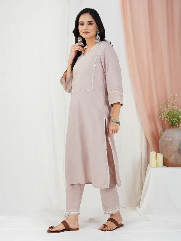 Taupe_Embroidered_Cotton_kurta_Paired_With_Matching_Pant_-_XXL