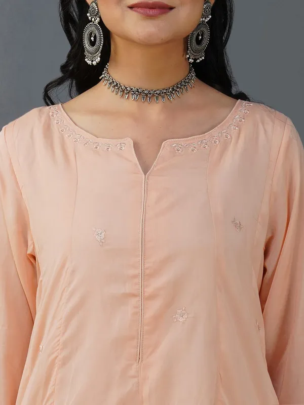 Peach_Embroidered_Cotton_Silk_Anarkali_Kurta_With_Matching_Pant_And_Dupatta_-_XXL