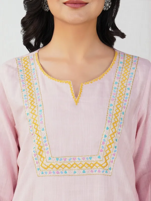 Pink_Kantha_Embroidered_Cotton_Kurta_With_Matching_Pant_And_Dupatta_-_XXL