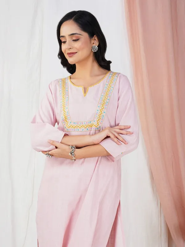 Pink_Kantha_Embroidered_Cotton_Kurta_With_Matching_Pant_And_Dupatta_-_XXL