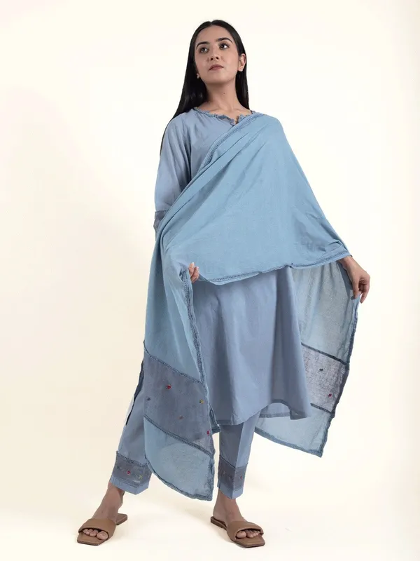 Dark_Blue_colorful_Hand_Embroidered_Cotton_Kurta_With_Matching_Pant_And_Dupatta_-_XXL