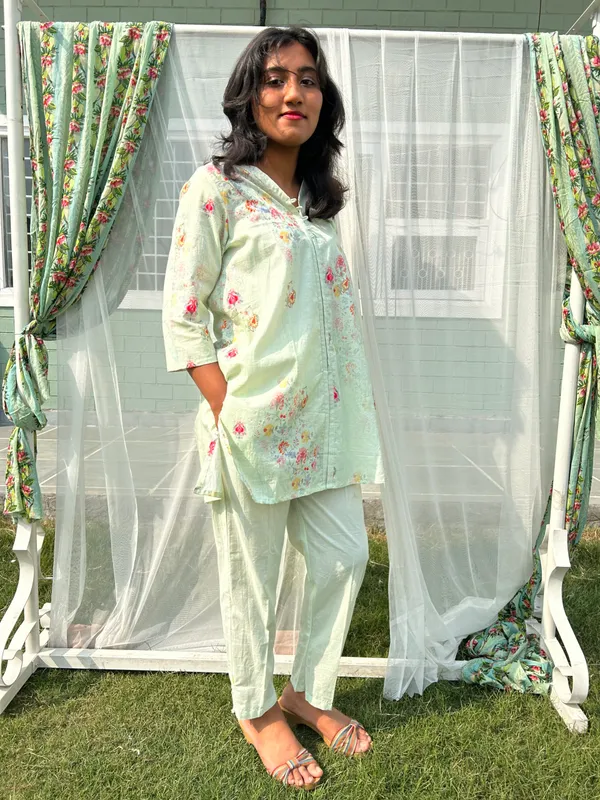 Pista_Green_Digital_Print_Short_Cotton_Kurta_-_XXL