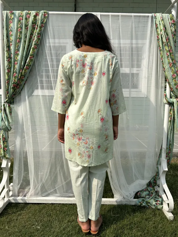 Pista_Green_Digital_Print_Short_Cotton_Kurta_-_XXL