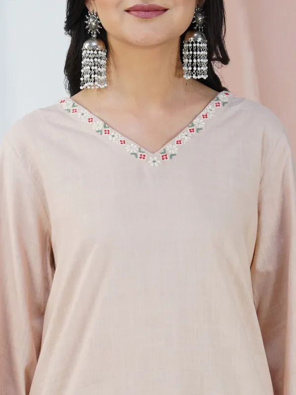 Gold_Pink_Tribal_Embroidered_cotton_Kurta_Paired_With_Matching_Pant_-_XXL