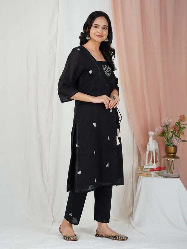 Black_Hand_Embroidered_Cotton_Angrakha_Kurta_With_Matching_Pant_And_Dupatta_-_XXL