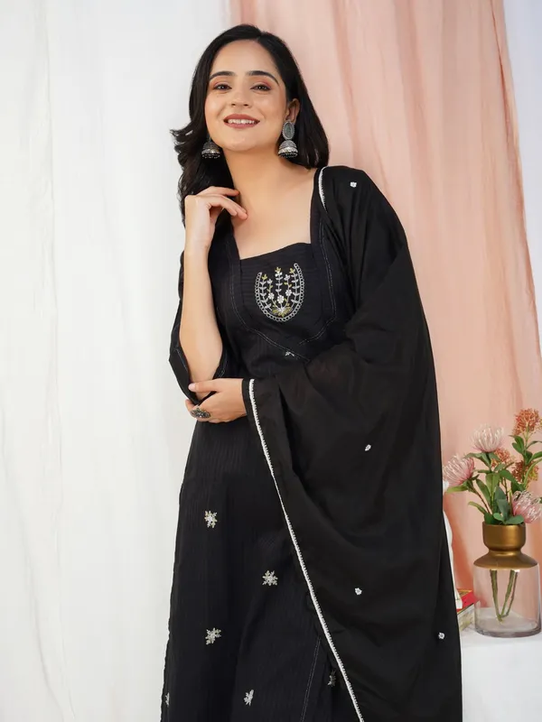 Black_Hand_Embroidered_Cotton_Angrakha_Kurta_With_Matching_Pant_And_Dupatta_-_XXL