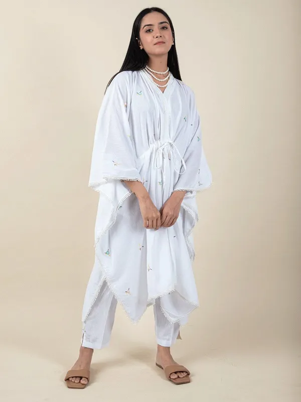 White_Embroidered_Cotton_Kaftan_with_Belt_-_XXL