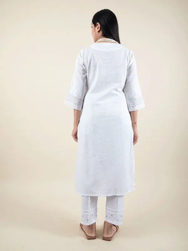 White_Cotton_Embroidered_Kurta_With_Matching_Pant_And_Dupatta