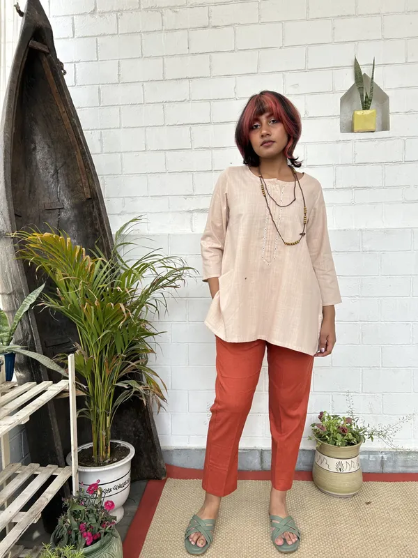 Peach_Pink_Embroidered_Short_Cotton_Kurta_-_XXL