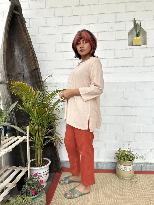 Peach_Pink_Embroidered_Short_Cotton_Kurta_-_XXL