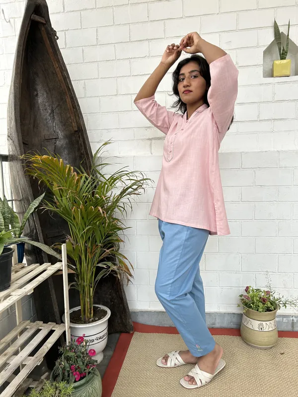 Pink_Kantha_Embroidered_Short_Cotton_Kurta_-_XXL