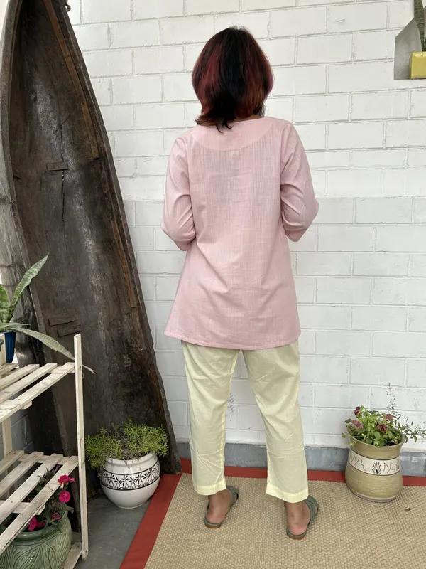 Pink_Embroidered_Short_Cotton_Kurta_-_XXL