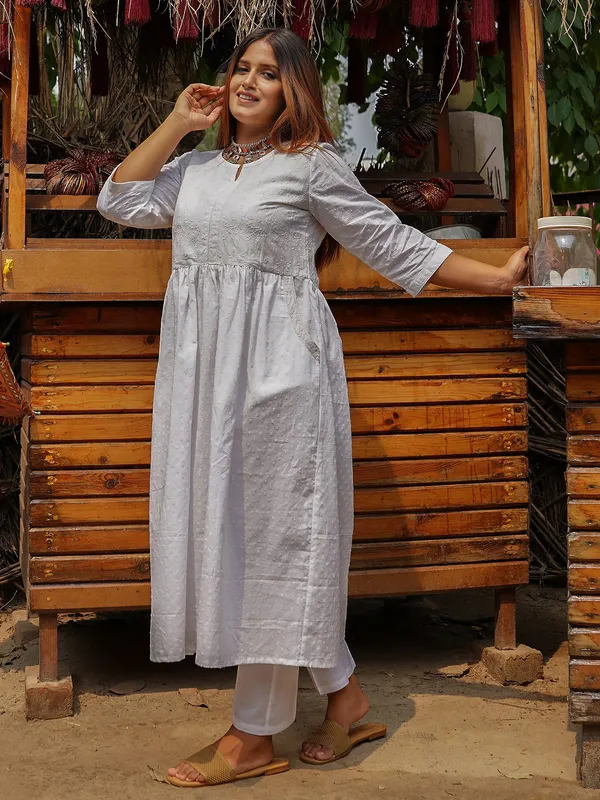 White_Embroidered_Cotton_Anarkali_Kurta_with_Cotton_Pant_-_Set_of_2_-_XXL