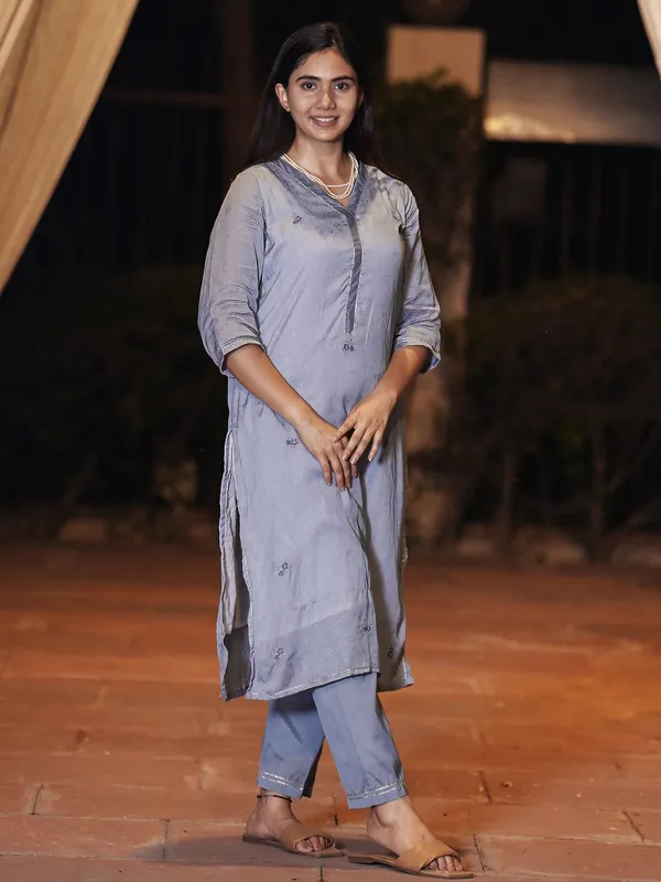 Greyish_Blue_Embroidered_Cotton_Silk_Kurta_with_Lace_Pant_-_Set_of_2_-_XXL