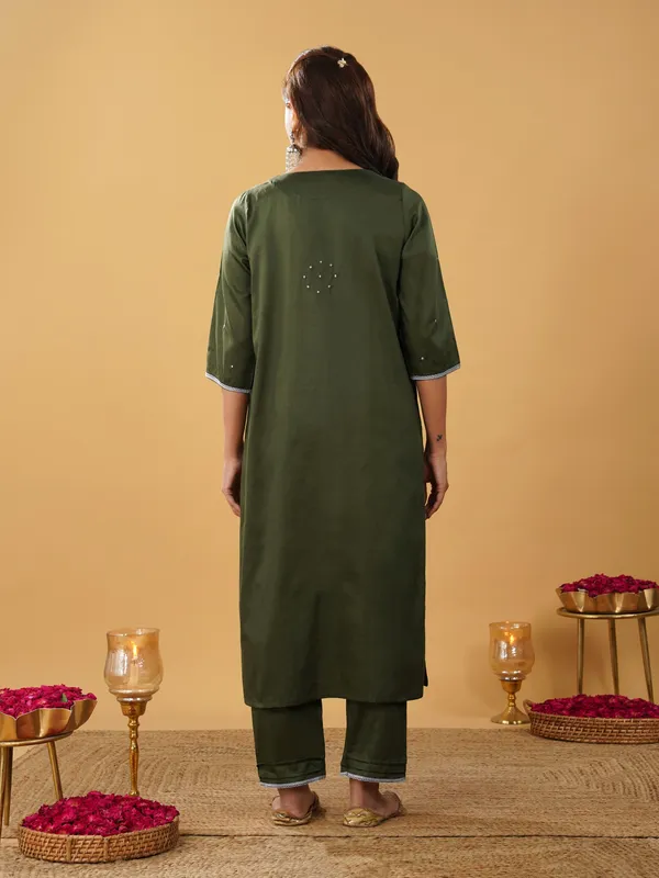 Mehndy_Green_Silver_Embroidered_Kurta_with_Pant_and_Dupatta(Set_of_3)