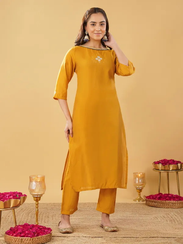 Mustard_Embroidered_Silk_Blend_Kurta_with_Pant(Set_of_2)