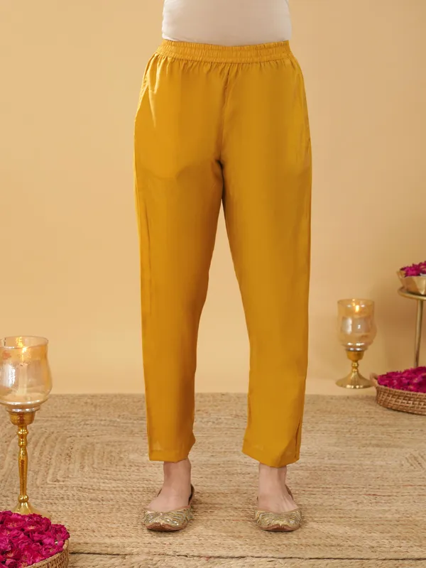Mustard_Embroidered_Silk_Blend_Kurta_with_Pant_and_Dupatta(Set_of_3)
