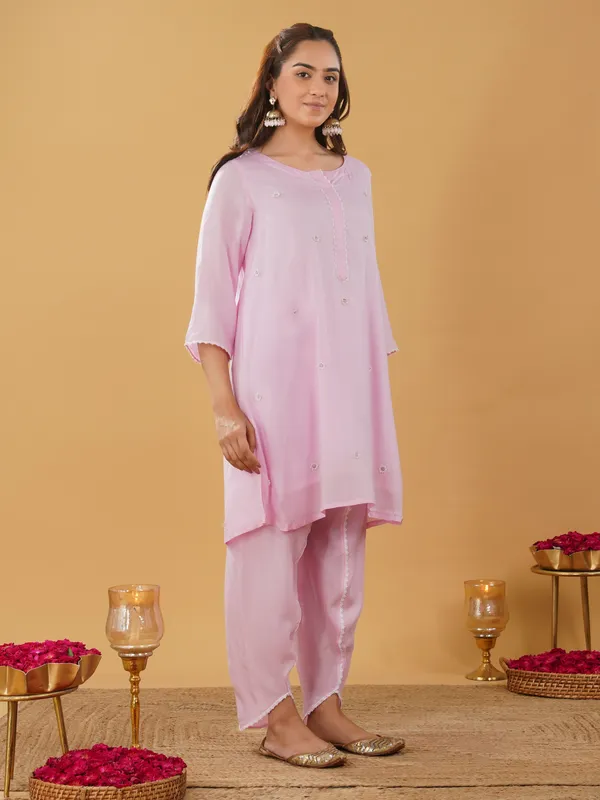 Pink_Embroidery_Short_Kurta_with_Tulip_Pant_(Set_of_2)