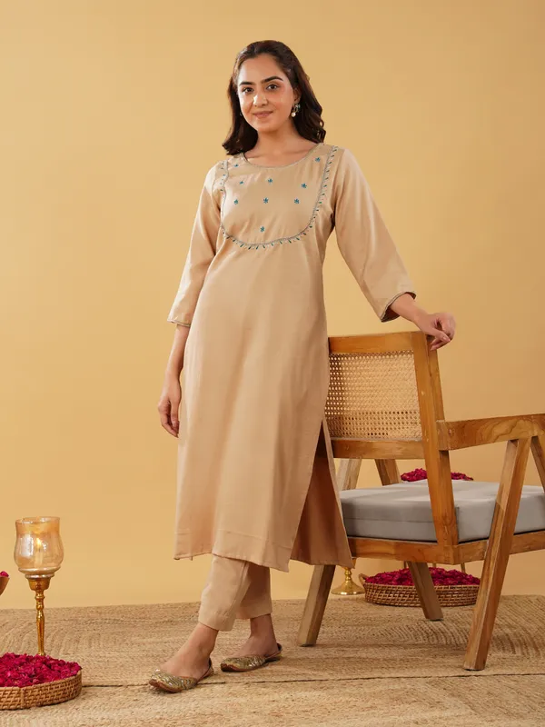 Beig_Embroidery_Kurta_with_Pant_(Set_of_2)