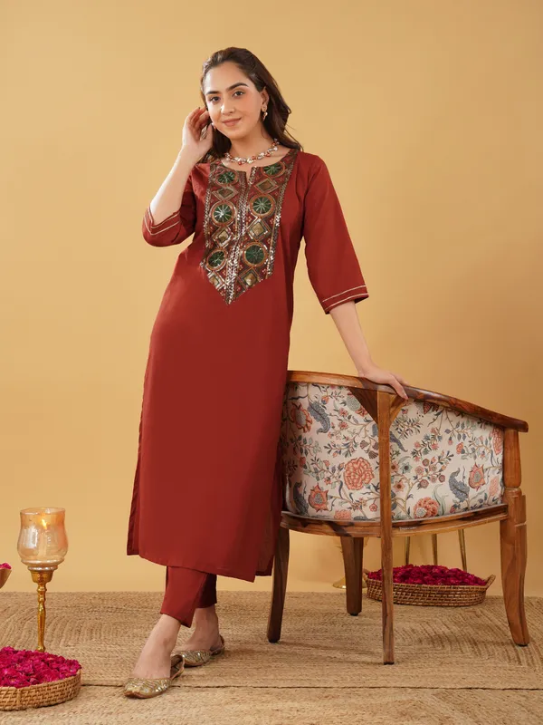Red_Heavy_Embroidered_Lace_Festive_Kurta_with_Pant_(set_of_2)