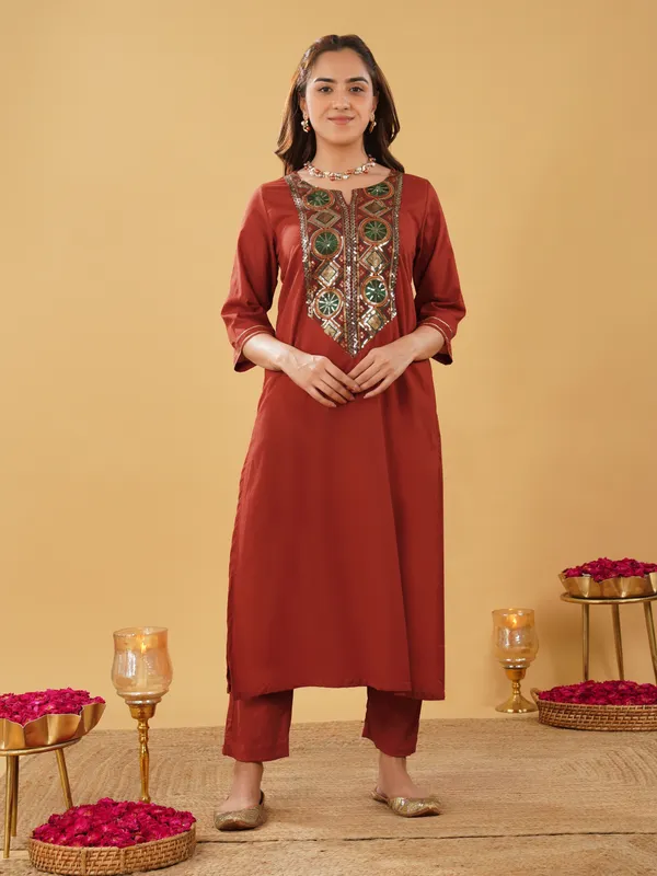 Red_Heavy_Embroidered_Lace_Festive_Kurta_with_Pant_(set_of_2)