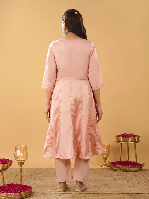 Women_Gorgeous_Peach_Silk_Blend_Anarkali_with_Pant(Set_of_2)