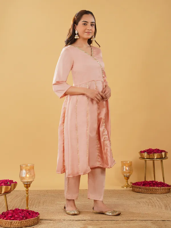 Women_Gorgeous_Peach_Silk_Blend_Anarkali_with_Pant(Set_of_2)