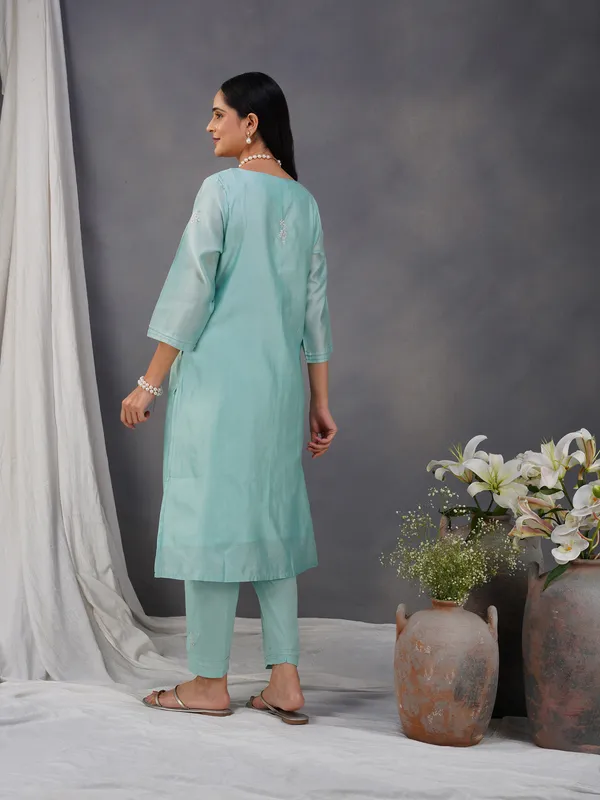 Sea_Green_Embroidered_Chanderi_Kurta_Paired_With_Matching_Pant