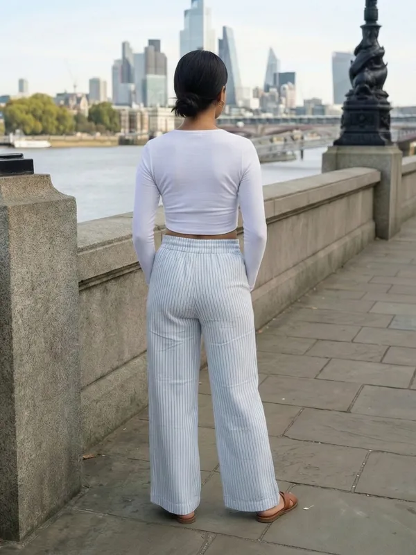 Cotton_Comfort_Fit_High-rise_Formal_Trouser_For_Women