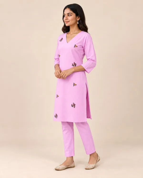 Lilac_Embroidered_Motif_Kurta_set