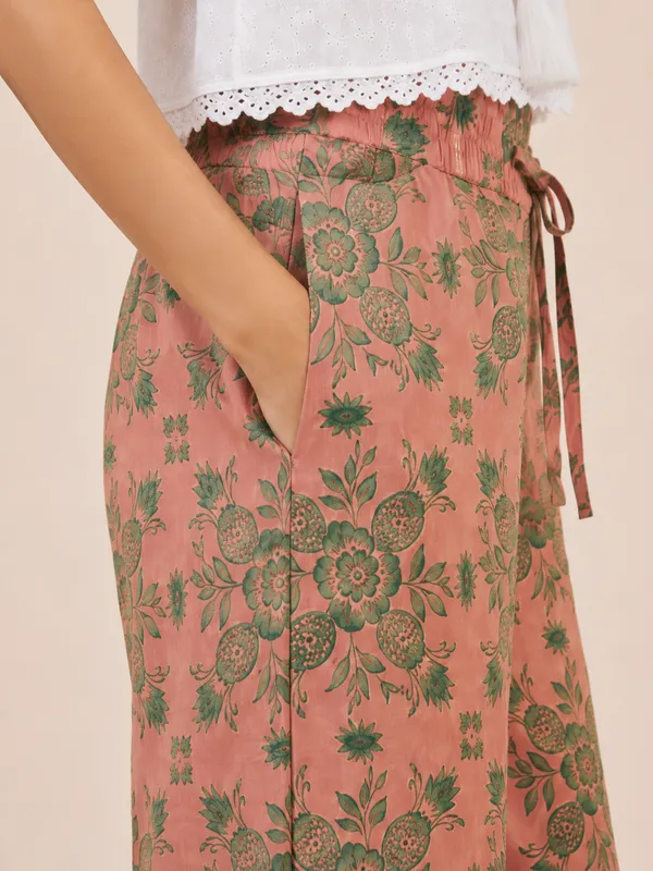 Women_Frilled_High-Rise_Wrinkle_Free_Flared_Trousers