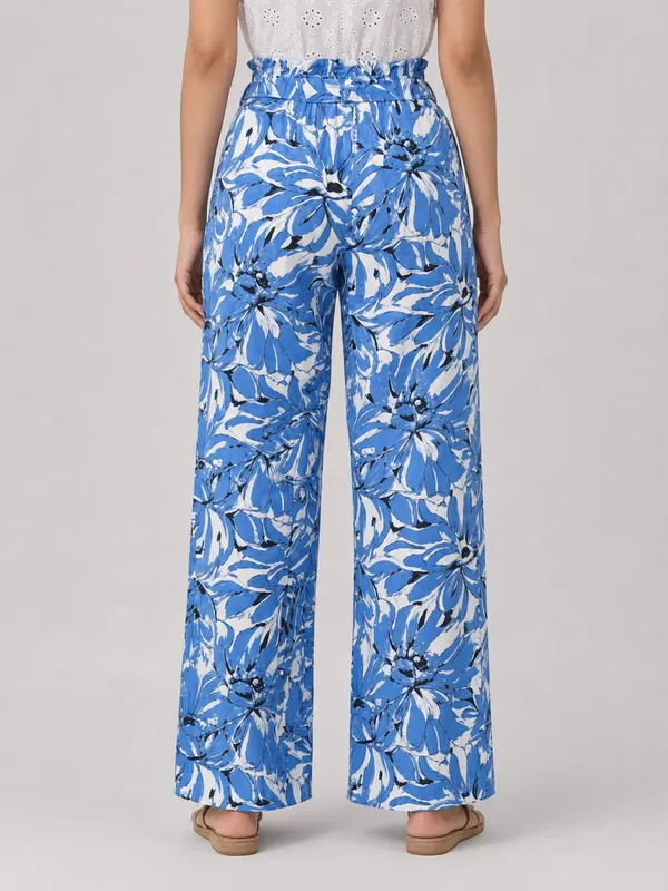 Women_Frilled_High-Rise_Wrinkle_Free_Flared_Trousers