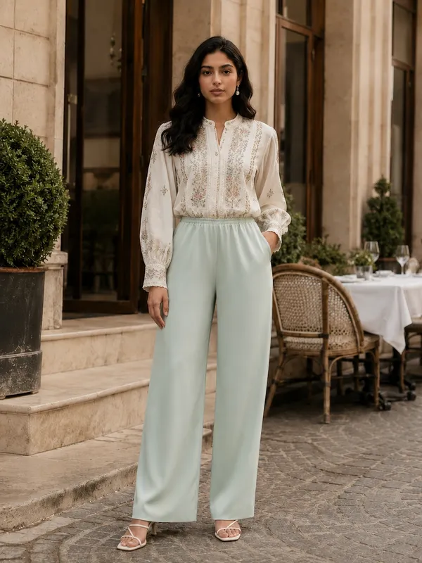 Women_Fluid_High_Rise_Smart_Flare_Trousers