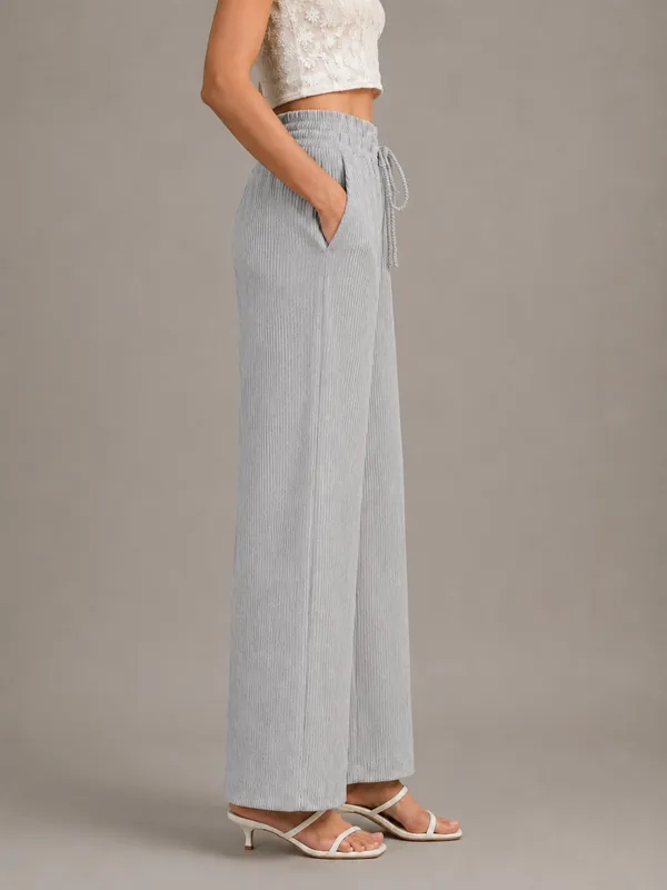 Women_Stripped_High_Rise_Parallel_Trousers