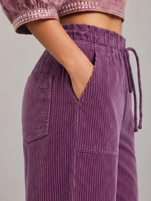 Women_Stripped_High_Rise_Parallel_Trousers